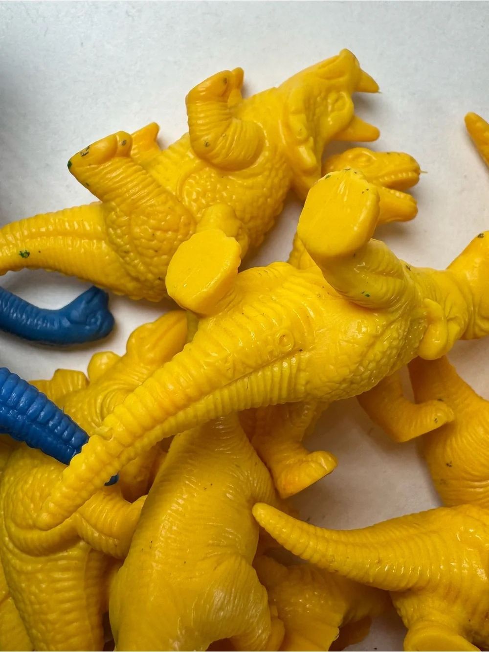Learning Resource Mini Dinosaurs Counters Colorful Lot Of 88 Educational Toy